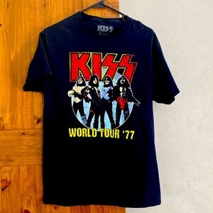 Kiss T-shirt